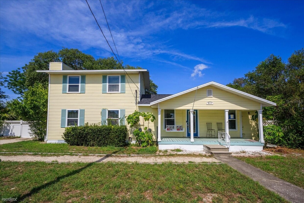 Primary Photo - 4 br, 2 bath House - 811 N Disston Avenue