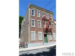 Primary Photo - 46 Summit St