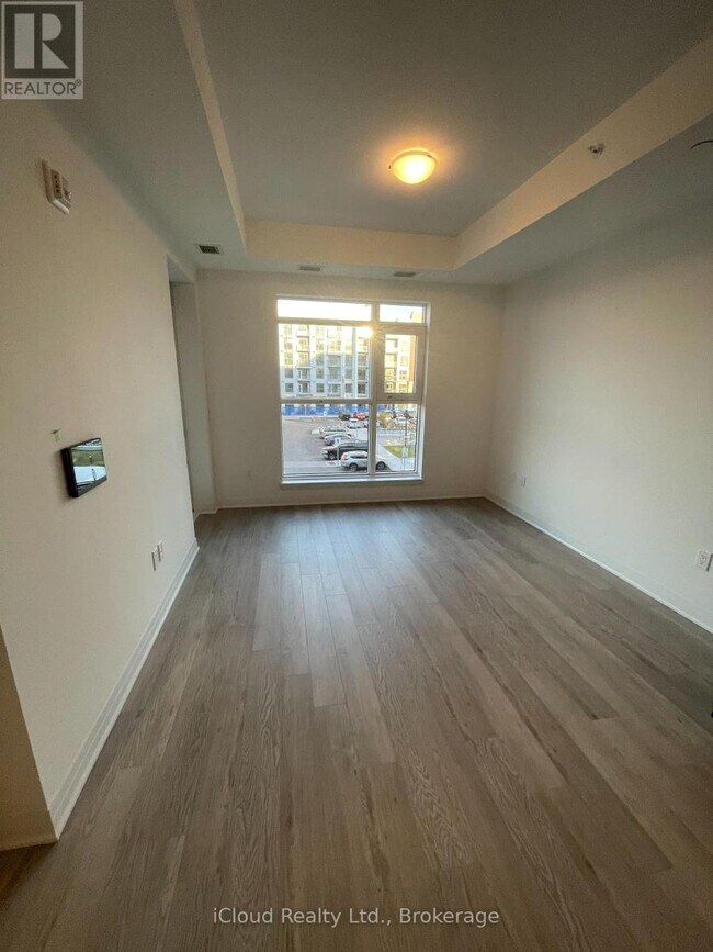 Photo du bâtiment - 480-480 Gordon Krantz Ave