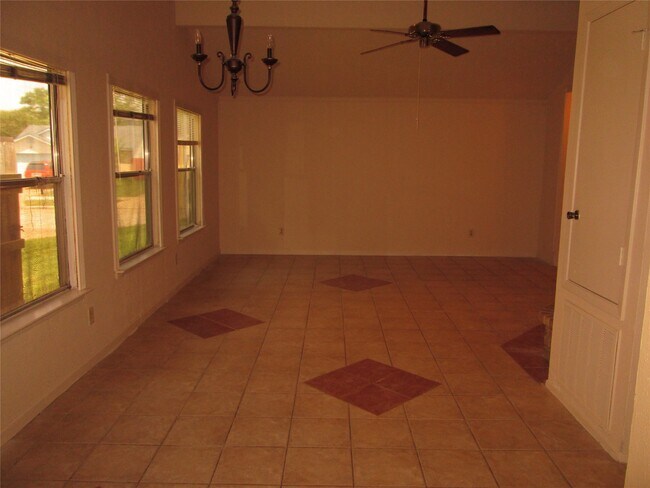Foto del edificio - 19917 Stoney Haven Dr