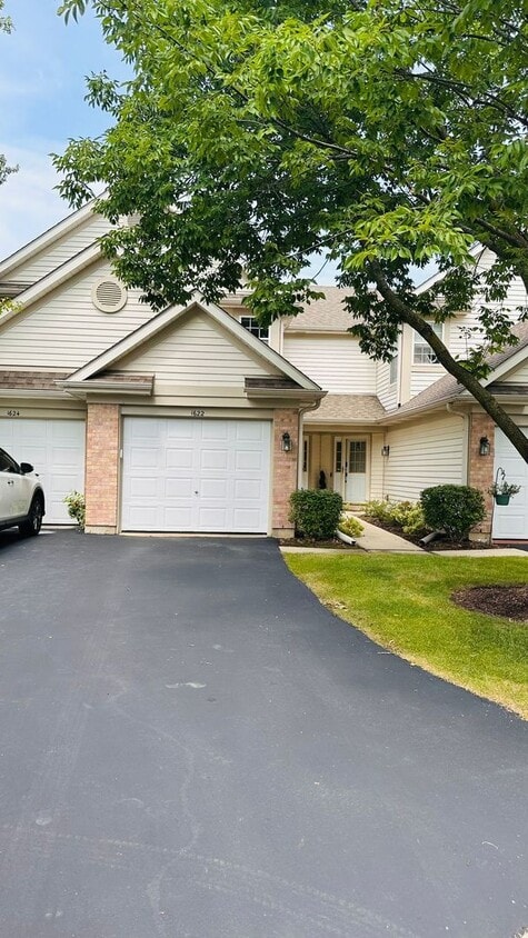Primary Photo - 1622 Orchard Ave