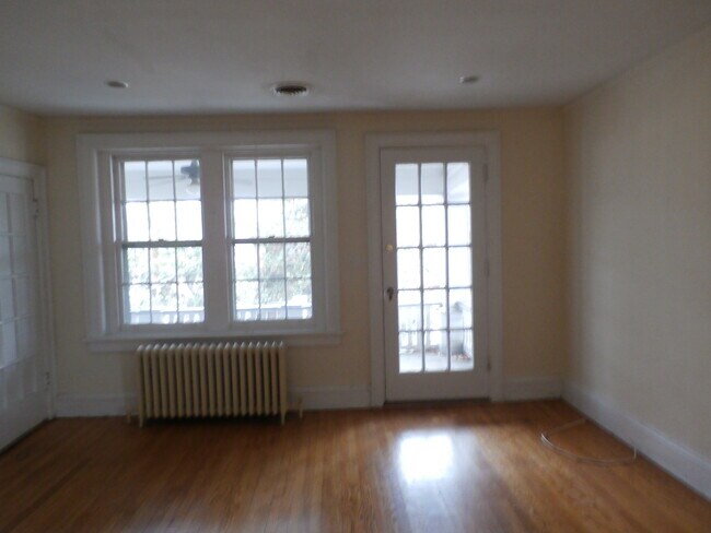 Building Photo - 2007 Park Ave