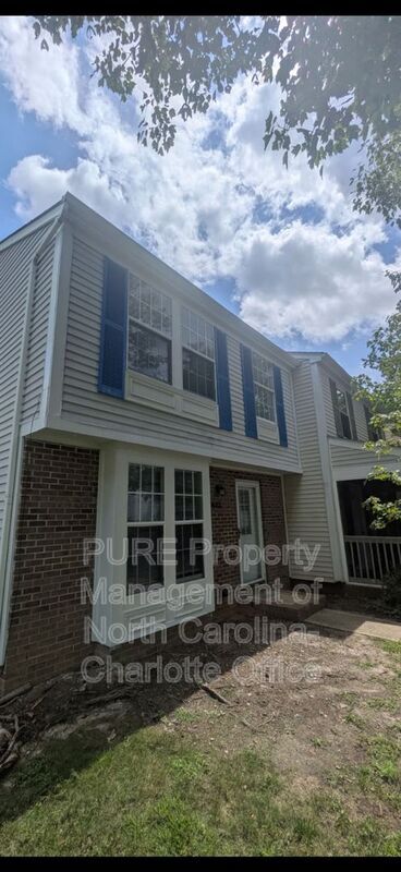 Building Photo - 5622 Bringle Ct