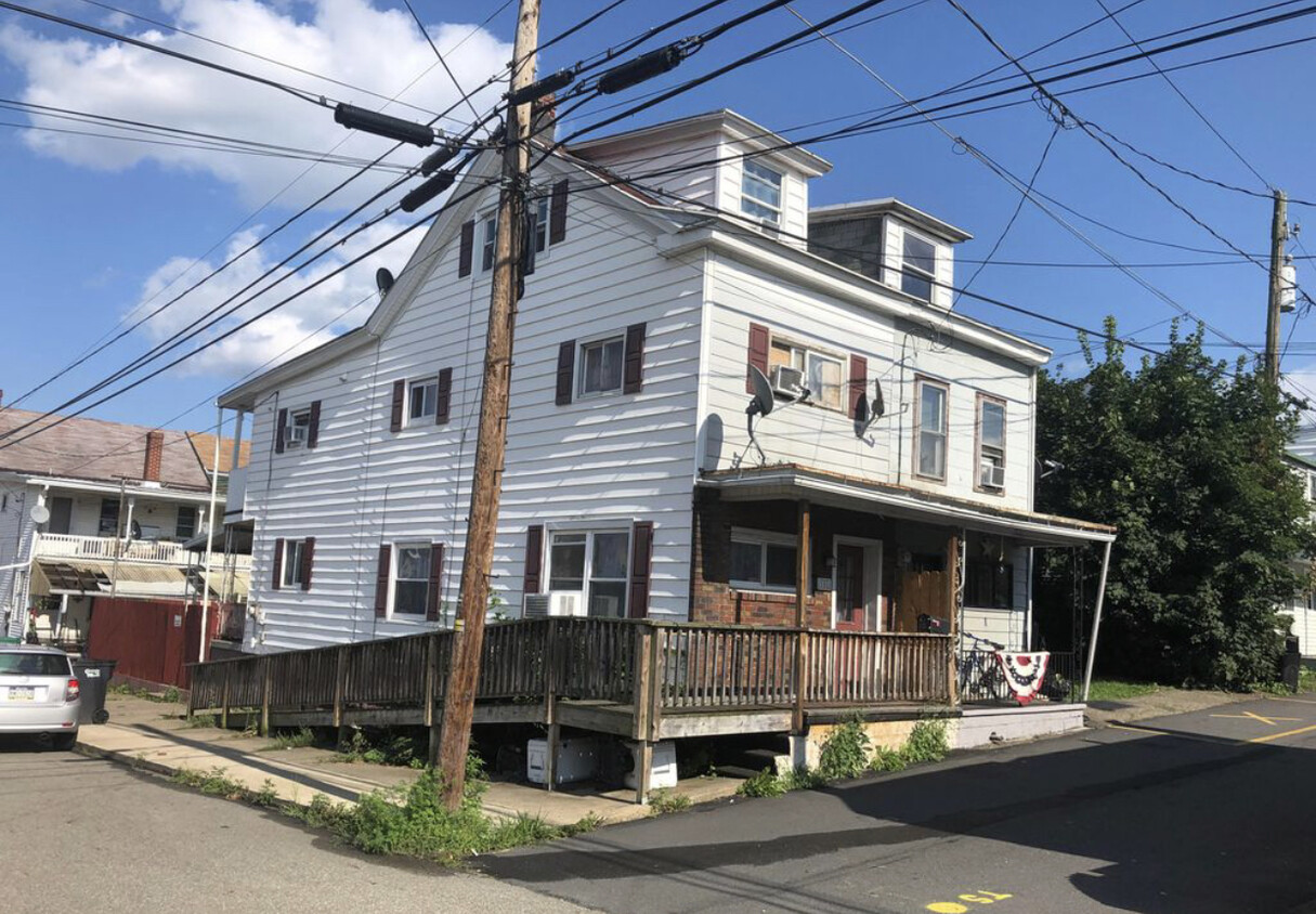 Primary Photo - 101 S Plum St