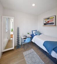 Interior Photo - Panoramic Northside