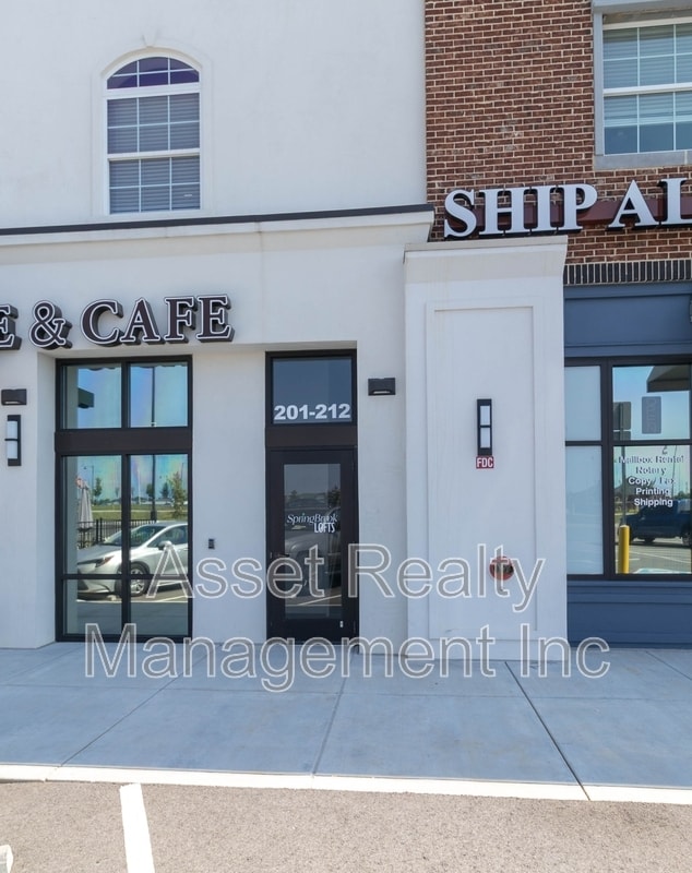 Building Photo - 1120 Franck St