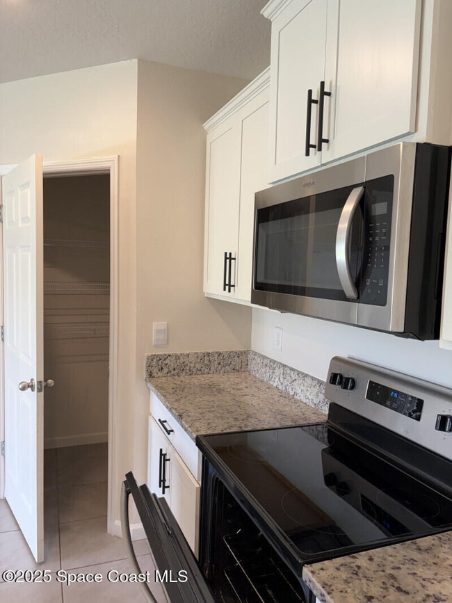 Foto del edificio - 1453 Mineral Lp Dr NW