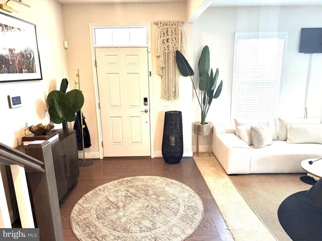 Foto del edificio - 17351 Redshank Rd