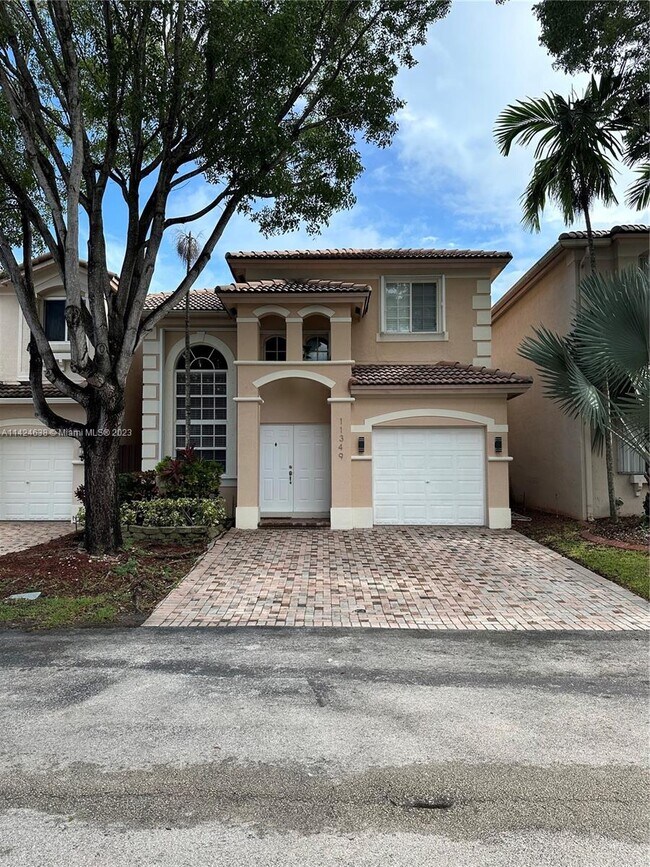 Building Photo - 11349 NW 73rd Terrace