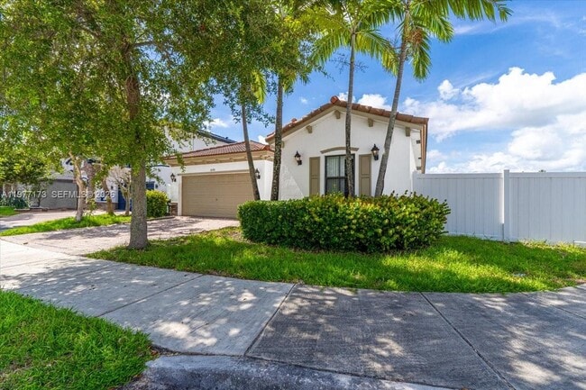 Building Photo - 16186 SW 65th Ln