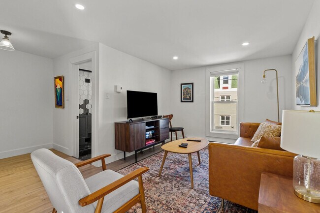 Photo du bâtiment - 110 Queens Rd