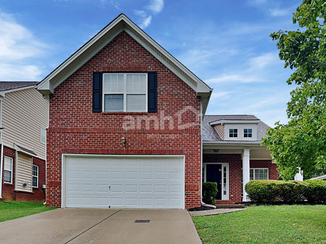 Foto principal - 935 Legacy Park Rd