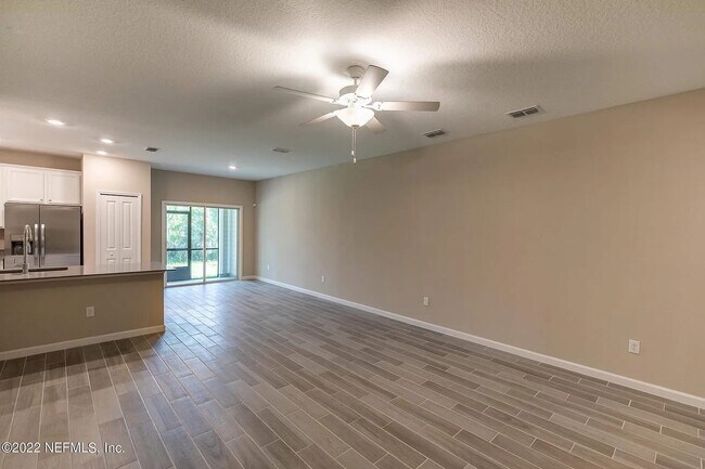 Foto del edificio - 2643 Sandy Dune Dr