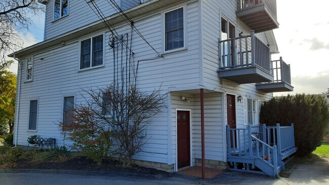 317 N Mill - 315 N Mill St