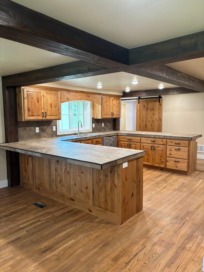 Building Photo - 4801 S 4300 W