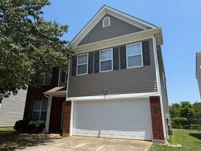 Building Photo - 3700 Herkimer Dr