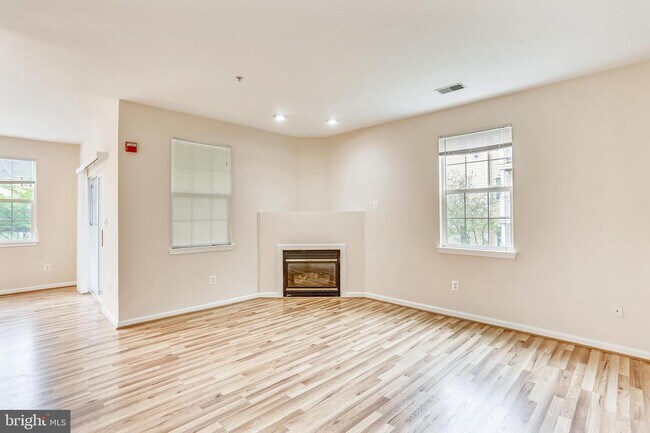 Building Photo - 12701 Found Stone Rd