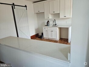 Building Photo - 1204 Juniper St