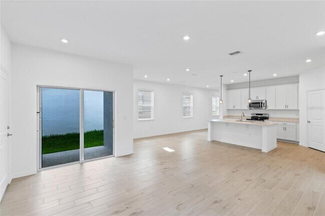 Foto del edificio - 5746 Stockade Blvd