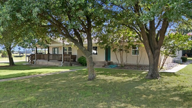 Foto del edificio - 14301 County Rd 511