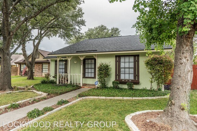Building Photo - 3 br, 1 bath House - 2255 REGENCY POINT