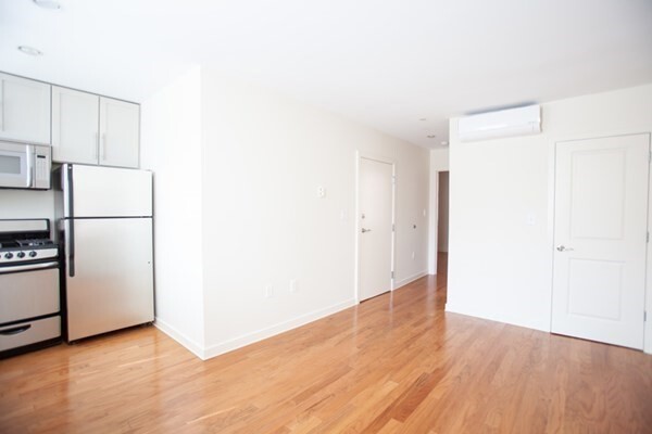 Foto del edificio - 57 Cooper St