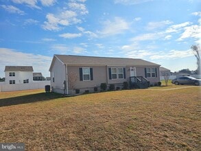 Building Photo - 86 Metz Dr