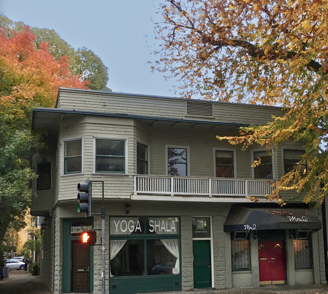 Upstairs Unit on left - 2030 H St
