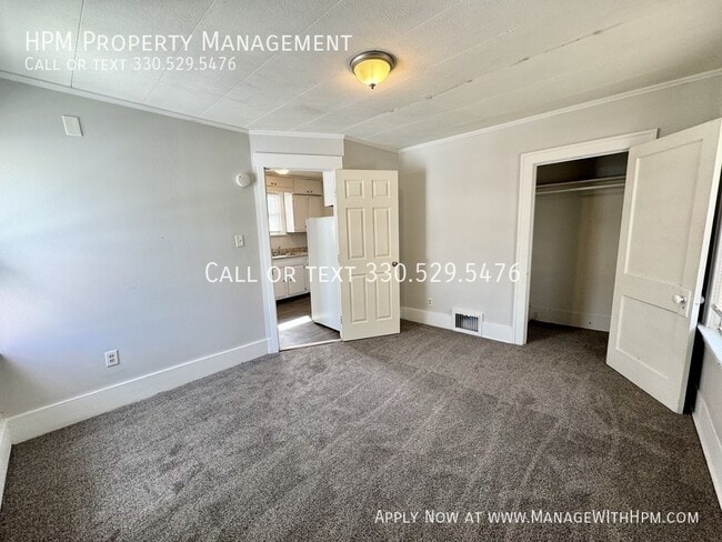 Building Photo - 237 Kryder Ave