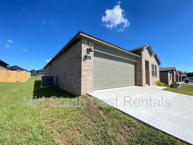 Foto del edificio - 260 Alyece Ln