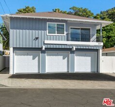 Building Photo - 117 Avenida Algodon