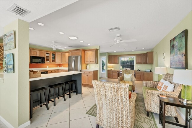 Building Photo - 1155 Bogey Ln