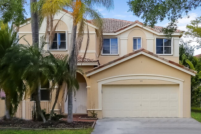 Building Photo - 780 Tanglewood Cir