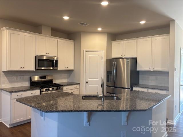 Building Photo - 13931 Castle Nook Dr
