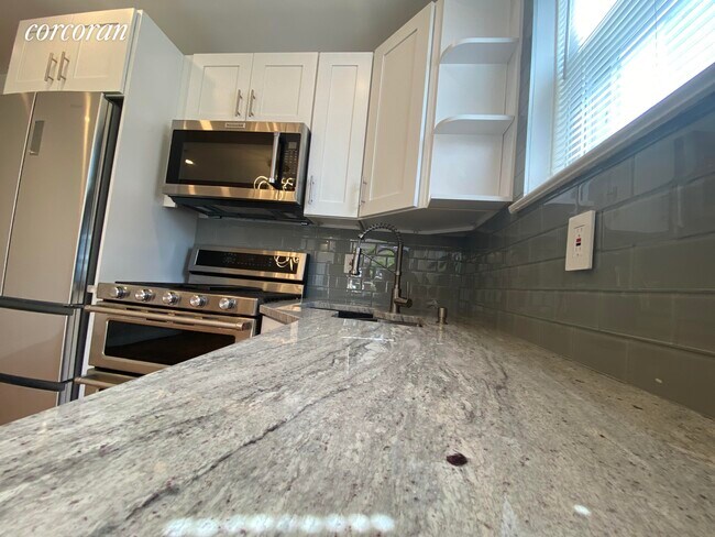 Foto del edificio - 1623 E 94th St