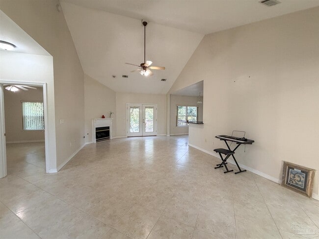 Building Photo - 1490 Chalet Pl