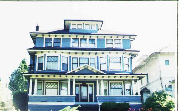 Primary Photo - Blackwell Apartments