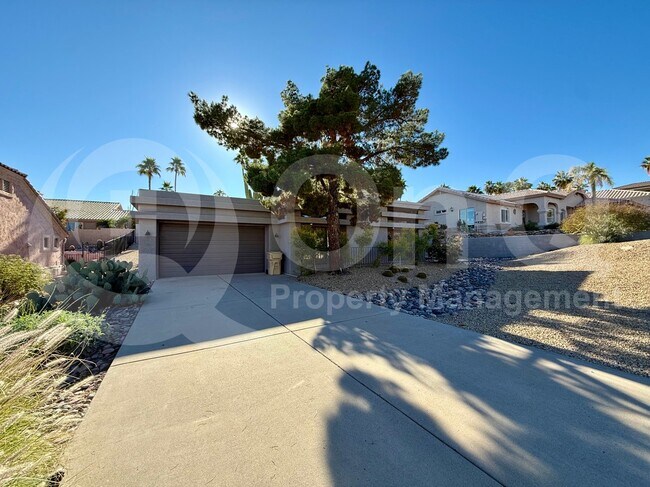 Foto del edificio - 15615 Chicory Dr