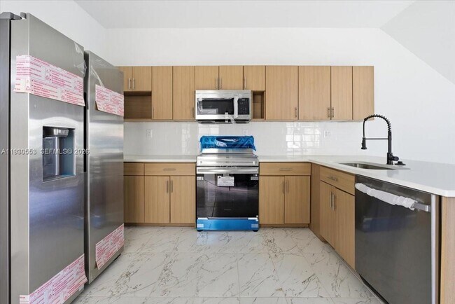 Foto del edificio - 1126 NW 28th St