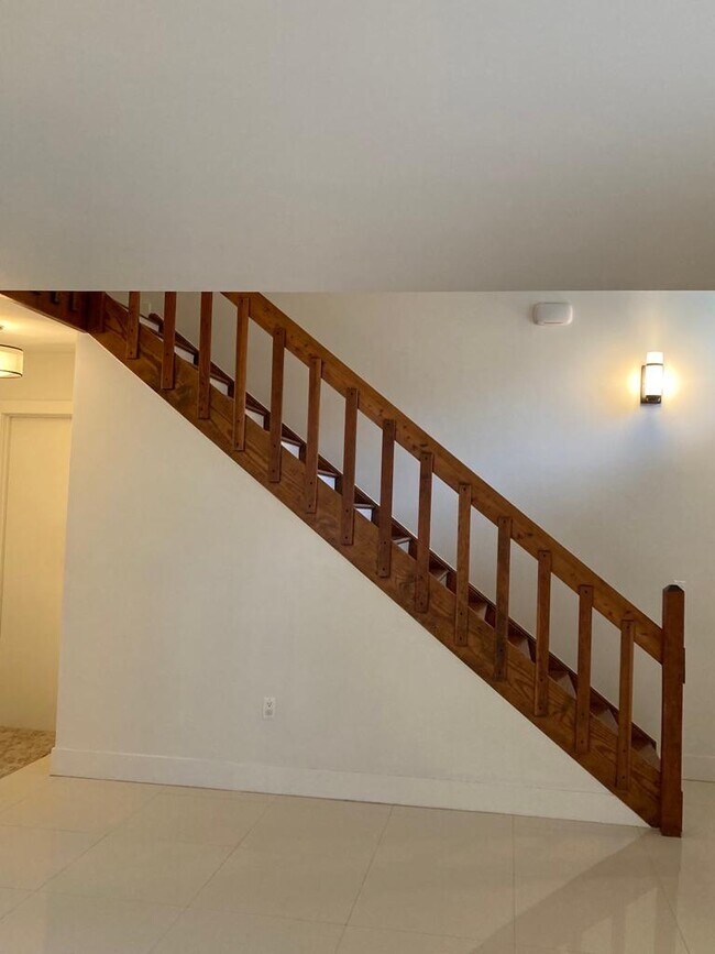 Stairs - 10941 SW 113th Pl