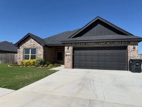 Building Photo - 3302 Shelby Rd