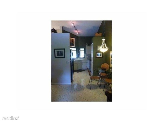 Building Photo - 5793 Parkwalk Dr