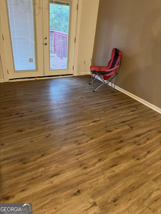 Foto del edificio - 1744 Vauxhall Dr