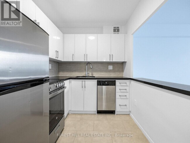 Building Photo - 7 Jackes Ave