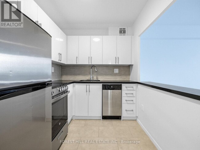 Building Photo - 7 Jackes Ave