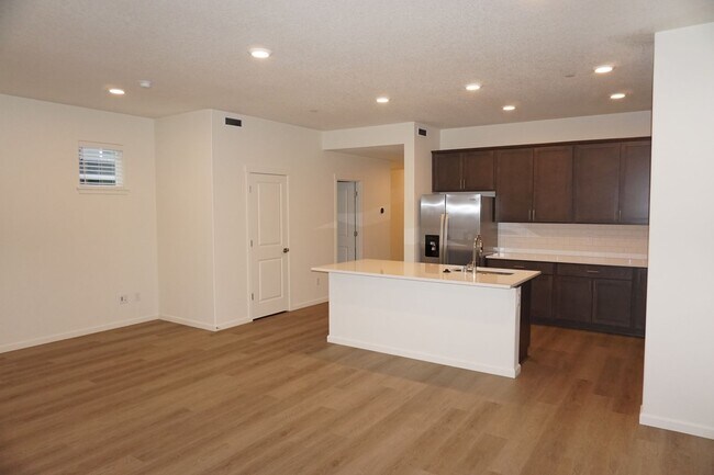 Foto del edificio - 11424 NE 127th Ct