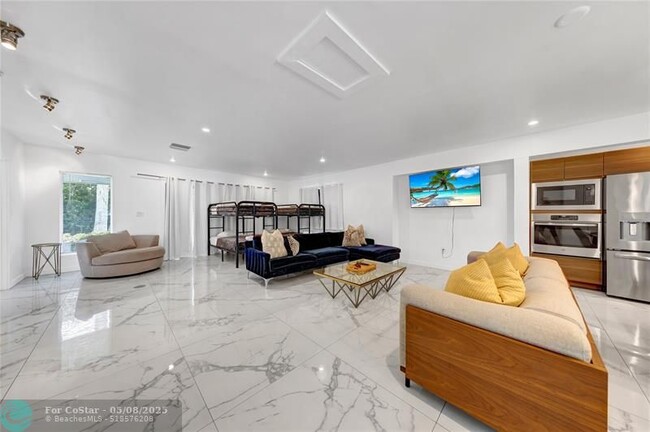 Foto del edificio - 91 NW 51st St