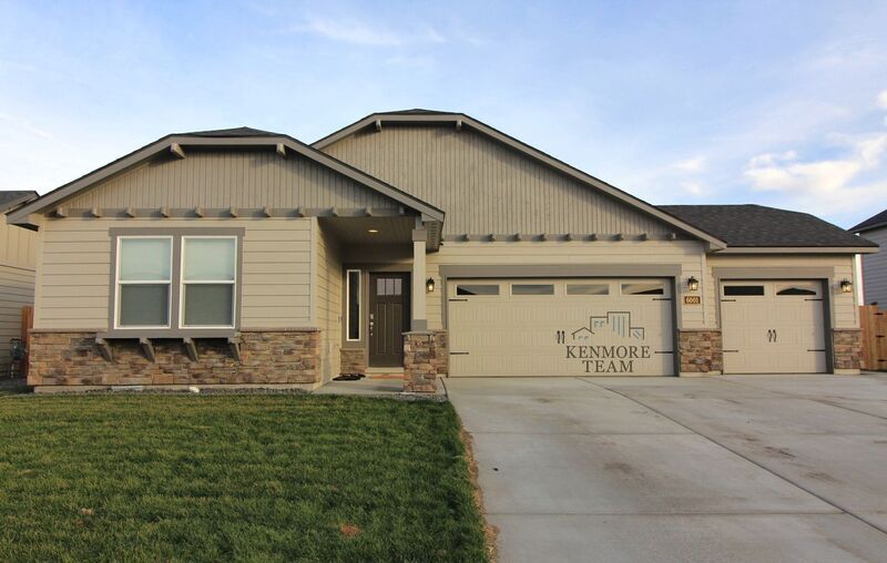 Foto principal - 6001 Curlew Ln