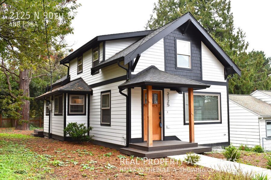 Foto principal - 2125 N 90th St