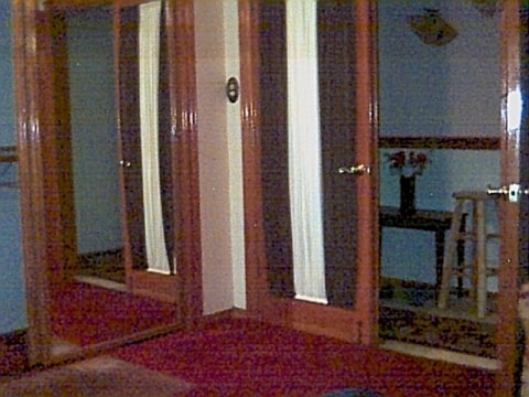 Building Photo - 2424 Oakmere Dr